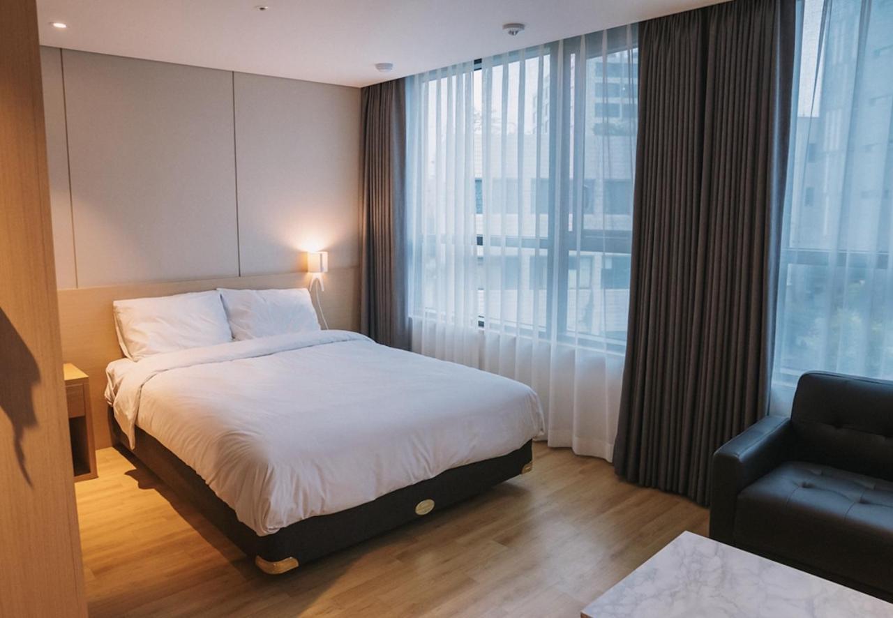 Hotel Zinc Seogwipo Esterno foto