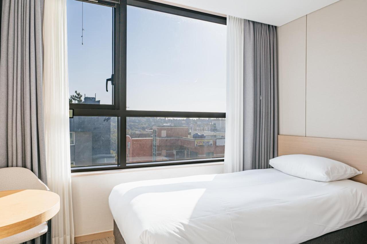 Hotel Zinc Seogwipo Esterno foto