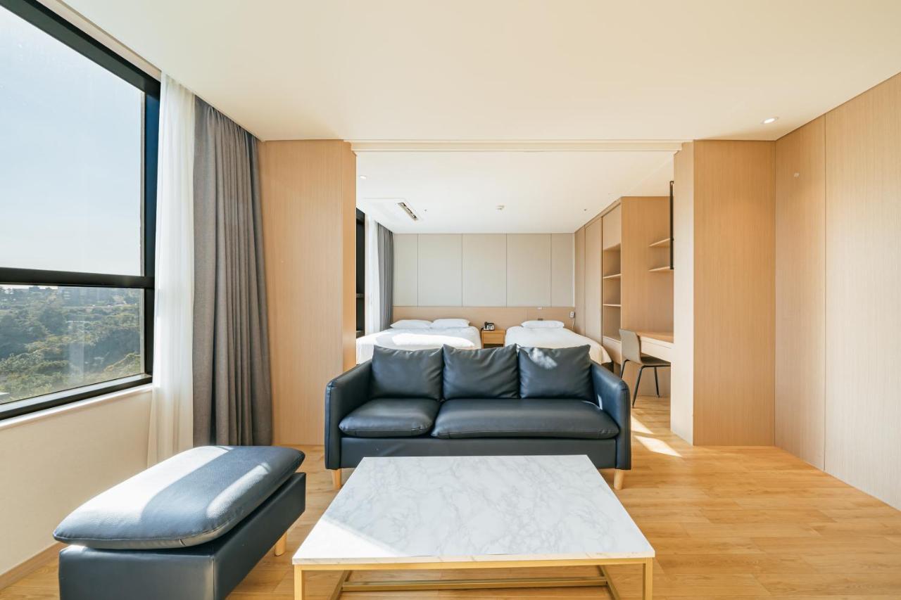 Hotel Zinc Seogwipo Esterno foto