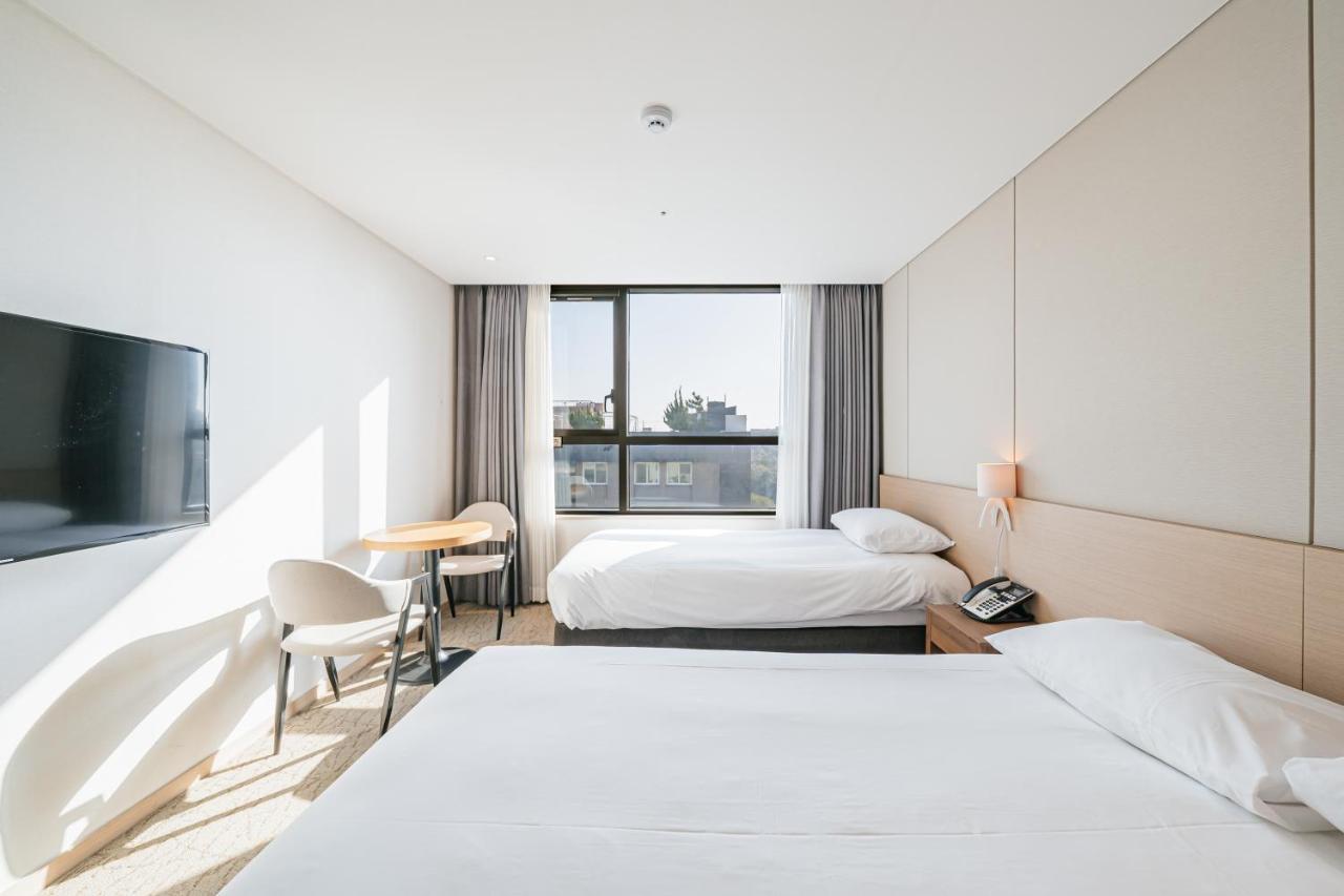 Hotel Zinc Seogwipo Esterno foto