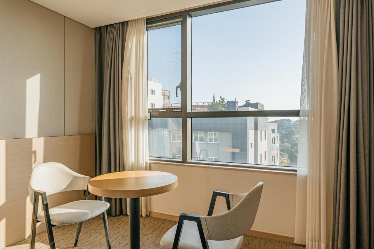 Hotel Zinc Seogwipo Esterno foto